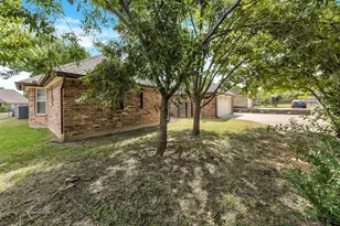 3532 Meadowside Dr, Bedford, TX 76021 - Photo 33
