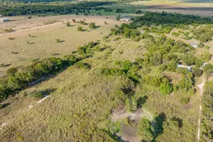 4977 County Rd 1219, Rio Vista, TX 76093 - Photo 17