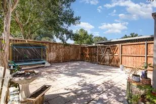 13611 Flagstone Ln, Dallas, TX 75240 - Photo 35