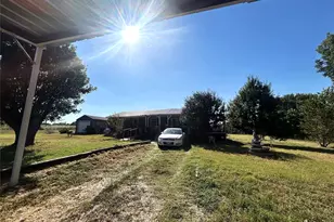 161 Luke Rd, Springtown, TX 76082 - Photo 5