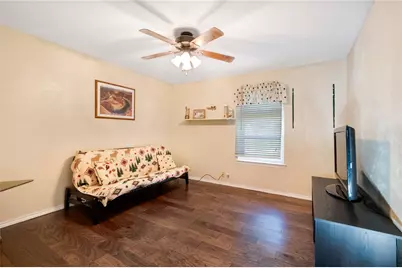 840 S Ridgeway Drive, Cleburne, TX 76033 - Photo 19