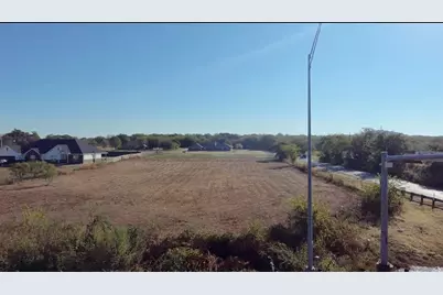 2424 County Road 913, Burleson, TX 76058 - Photo 3