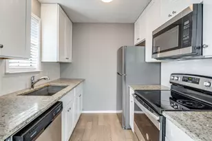 8750 Park Ln, Dallas, TX 75231 - Photo 7