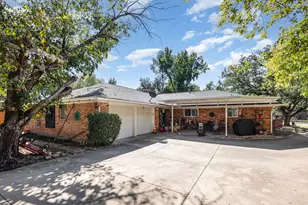 2015 Woods Dr, Arlington, TX 76010 - Photo 21