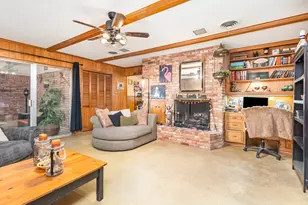 2015 Woods Dr, Arlington, TX 76010 - Photo 9