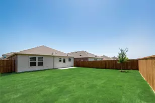 1129 Vernon Dr, Aubrey, TX 76227 - Photo 13