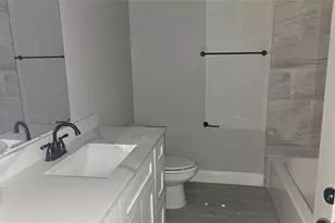 228 E Acres Rd, Gun Barrel City, TX 75156 - Photo 7