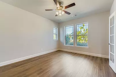 9205 Lamar Street, Rowlett, TX 75089 - Photo 7