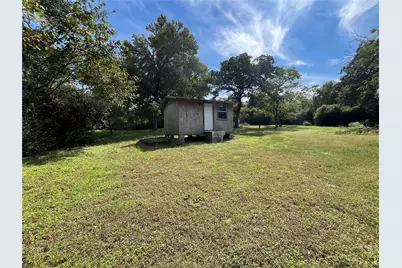 437 Lcr Redbud A, Mexia, TX 76667 - Photo 17