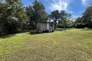 437 Lcr Redbud A, Mexia, TX 76667 - Photo 17