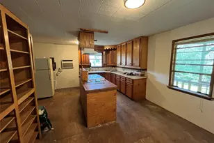 437 Lcr Redbud A, Mexia, TX 76667 - Photo 7