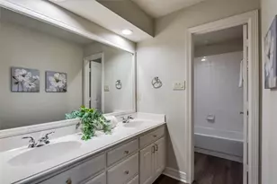 4015 Stonehollow Way, Dallas, TX 75287 - Photo 17