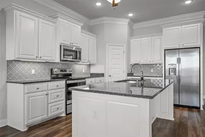 1705 Fabian Drive, Waco, TX 76712 - Photo 5