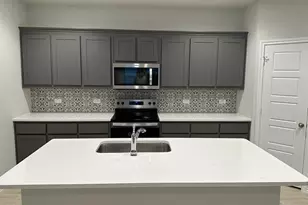 1613 Edgeway Dr, Aubrey, TX 76227 - Photo 5