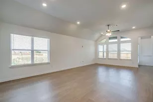 909 Schuberts Rd, Justin, TX 76247 - Photo 11