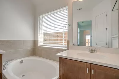 909 Schuberts Road, Justin, TX 76247 - Photo 19