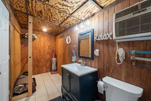 14050 Roy Bean, Malakoff, TX 75148 - Photo 13