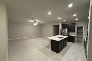 3921 River Rock Ave, Celina, TX 75009 - Photo 7