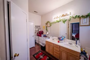 945 Buffalo Springs Dr, Fort Worth, TX 76140 - Photo 15