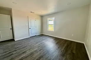 275 Private Road 36008, Honey Grove, TX 75446 - Photo 19