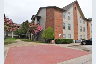 218 N Texas Boulevard #311, Denton, TX 76201 - Photo 1