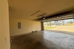 417 Lens St, Eastland, TX 76448 - Photo 25