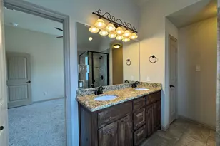 417 Lens St, Eastland, TX 76448 - Photo 19