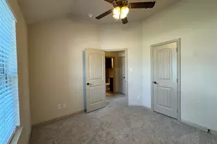 417 Lens St, Eastland, TX 76448 - Photo 15