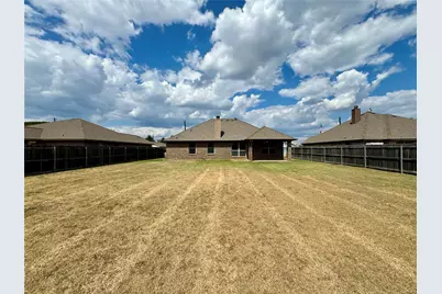 417 Lens Street, Eastland, TX 76448 - Photo 33