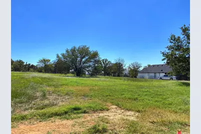 4032 Highland Oaks Lane, Cleburne, TX 76031 - Photo 3