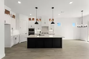 5412 Sundarean Ln, Aubrey, TX 75009 - Photo 7