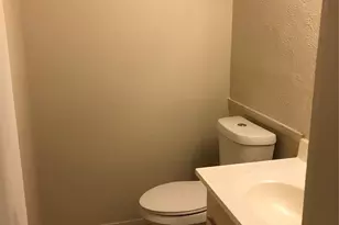 2714 Patricia Ln, Garland, TX 75041 - Photo 3