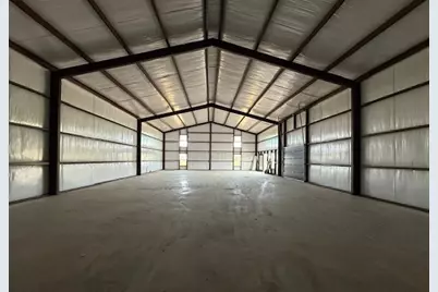 25 Private Road 33084, Sumner, TX 75486 - Photo 7