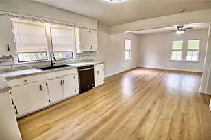 607 Baylor St, Nocona, TX 76255 - Photo 7