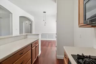 421 Shumate Dr, McKinney, TX 75071 - Photo 9