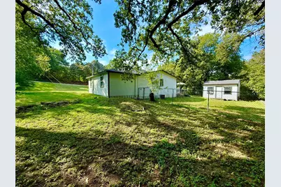 532 Marquette Avenue, Azle, TX 76020 - Photo 13