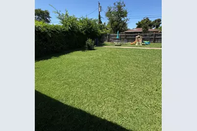 1313 Caldwell Drive, Garland, TX 75041 - Photo 11