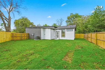 2719 Starks Avenue, Dallas, TX 75215 - Photo 17