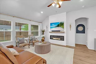 1200 Queens Brook Ln, Fort Worth, TX 76140 - Photo 21