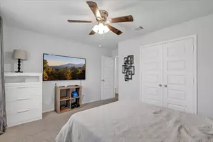 1200 Queens Brook Ln, Fort Worth, TX 76140 - Photo 11
