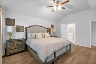 1200 Queens Brook Ln, Fort Worth, TX 76140 - Photo 23