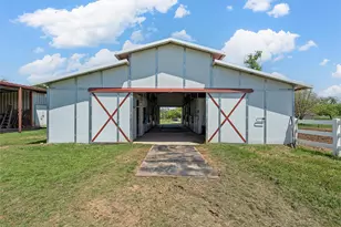 465 Austin Hines Dr, China Spring, TX 76633 - Photo 27