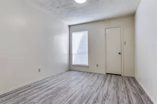 2330 Village N Dr, Richardson, TX 75081 - Photo 9