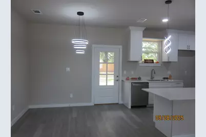 1505 Division Street, Commerce, TX 75428 - Photo 7