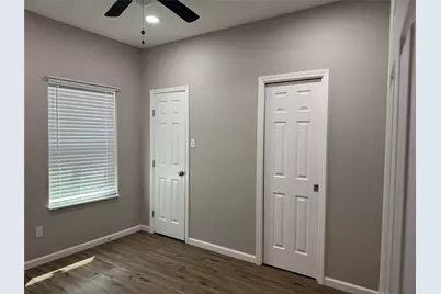 211 N Bermuda Street, Lacy Lakeview, TX 76705 - Photo 17