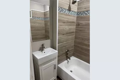 211 N Bermuda Street, Lacy Lakeview, TX 76705 - Photo 23