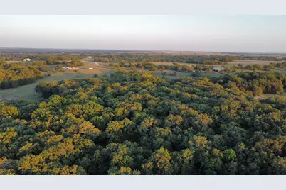 537 Willow Court, Saint Jo, TX 76265 - Photo 13