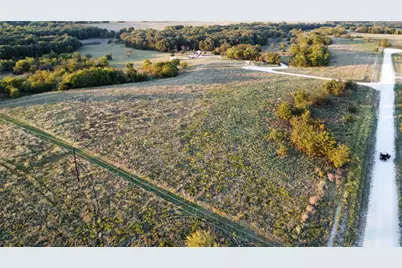 537 Willow Court, Saint Jo, TX 76265 - Photo 7