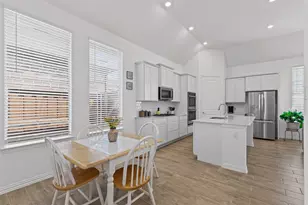 4747 Kings Garden Pkwy, Arlington, TX 76005 - Photo 13