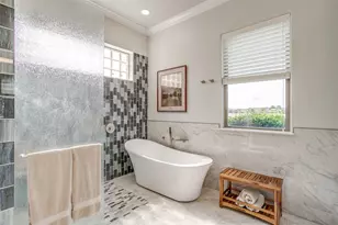 2312 Marseilles Ct, Granbury, TX 76048 - Photo 23